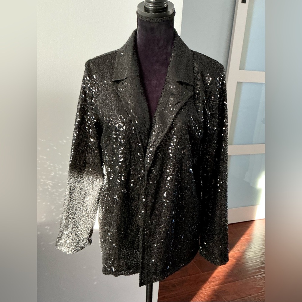 DRESSY sequin jacket 🔥🔥 - Picture 3 of 12